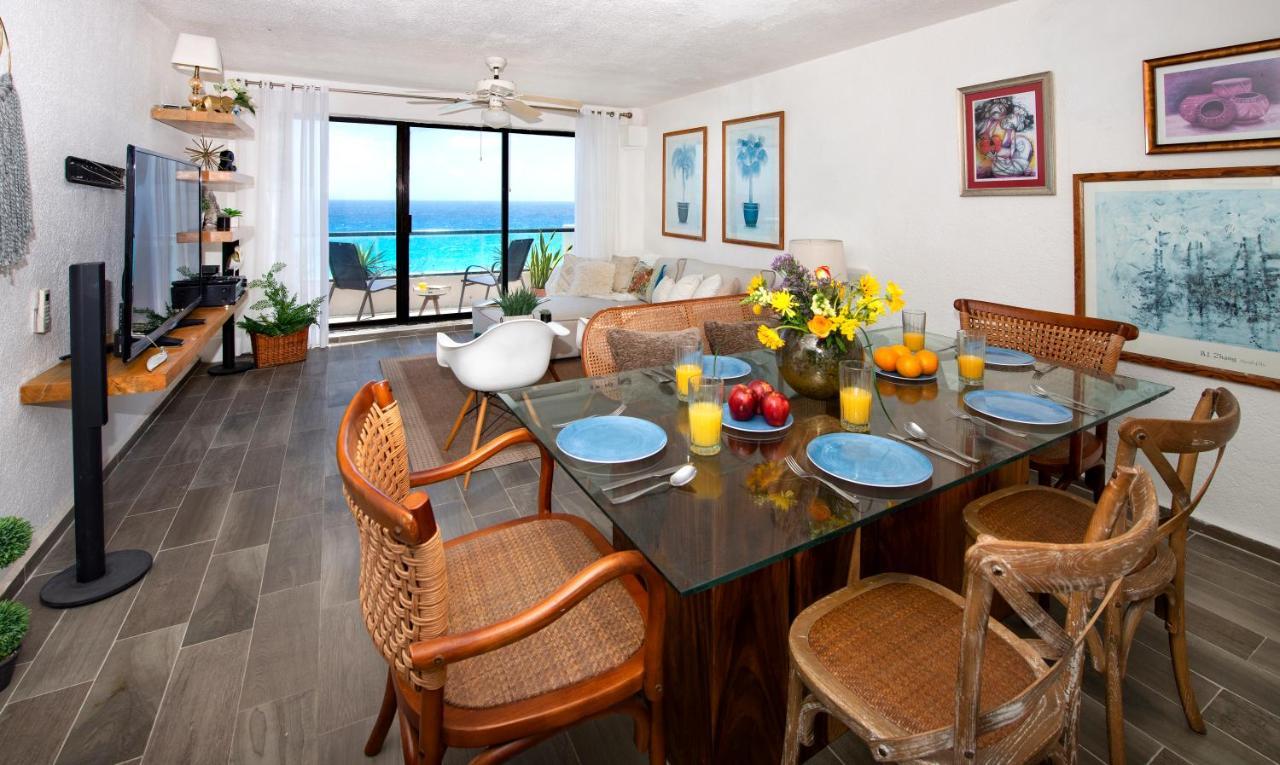 Appartement Cozy Ocean Front Penthouse At Marlin Beach à Cancún Extérieur photo