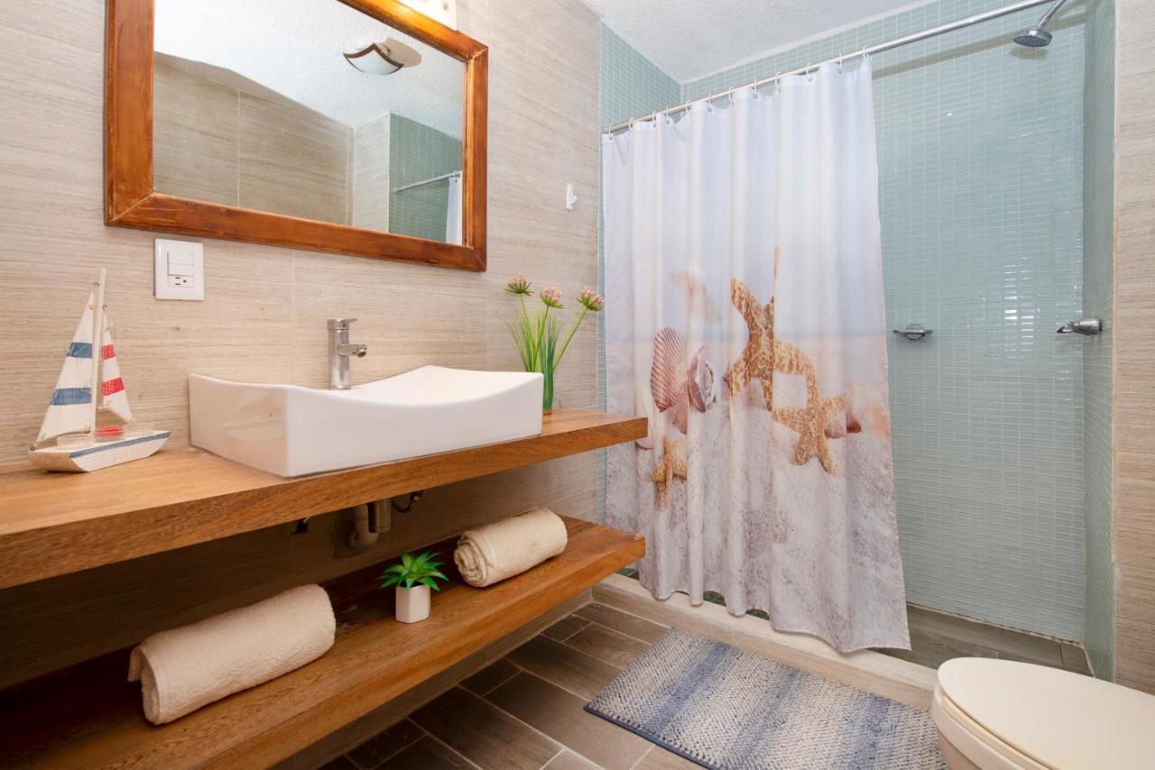 Appartement Cozy Ocean Front Penthouse At Marlin Beach à Cancún Extérieur photo
