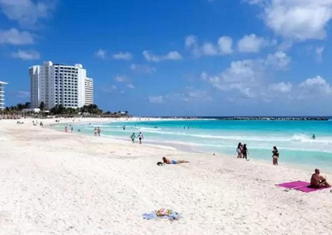 Appartement Cozy Ocean Front Penthouse At Marlin Beach à Cancún Extérieur photo
